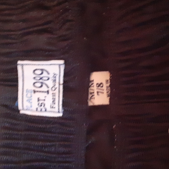 Free with any purchase! black pull on shorts, no pockets - Picture 3 of 3